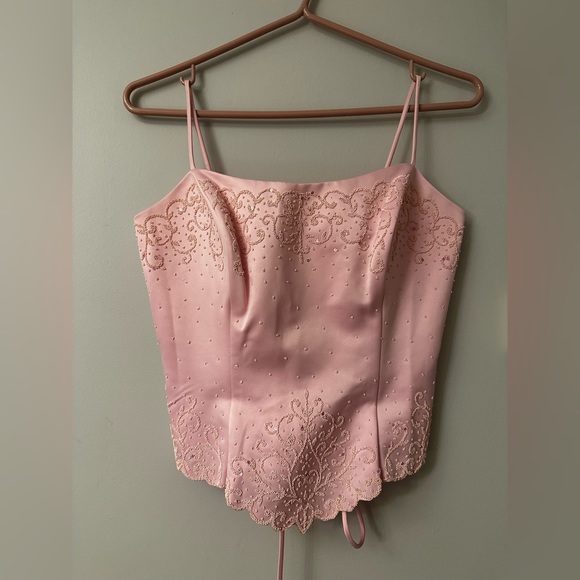 ๐ YVE LONDON ๐ pink boustier top - Picture 2 of 6